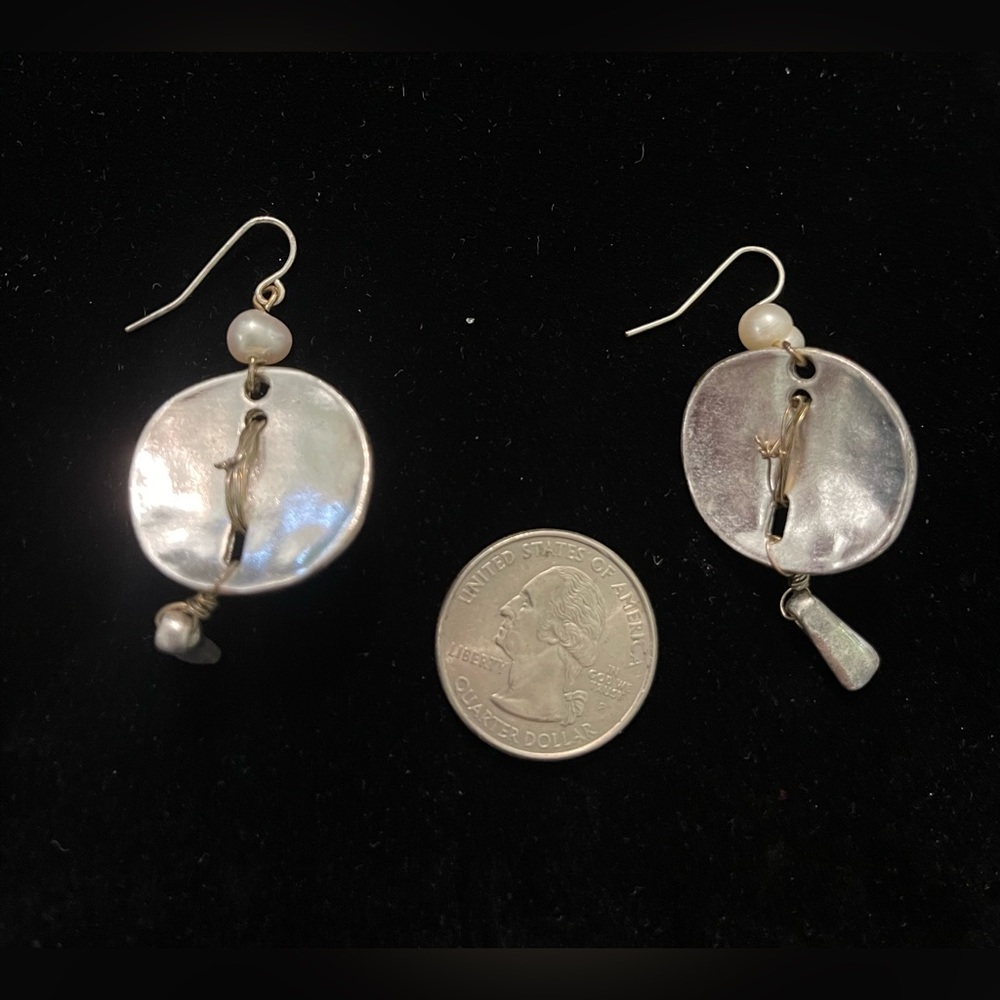 Source Unknown Silver And Blue Stone Earrings - image 2